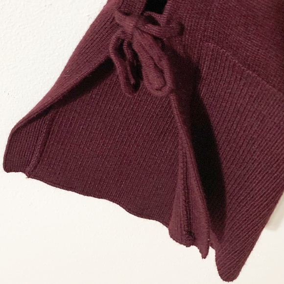 Vince Camuto Burgundy Mid Length Sweater Sheath Dress Bell Sleeve Tie Closure - Picture 6 of 9